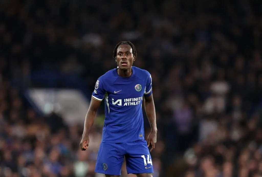 Trevoh Chalobah của Chelsea trong trận đấu giải Ngoại hạng Anh giữa Chelsea FC và Tottenham Hotspur tại sân Stamford Bridge ngày 02 tháng 5 năm 2024 tại London,...